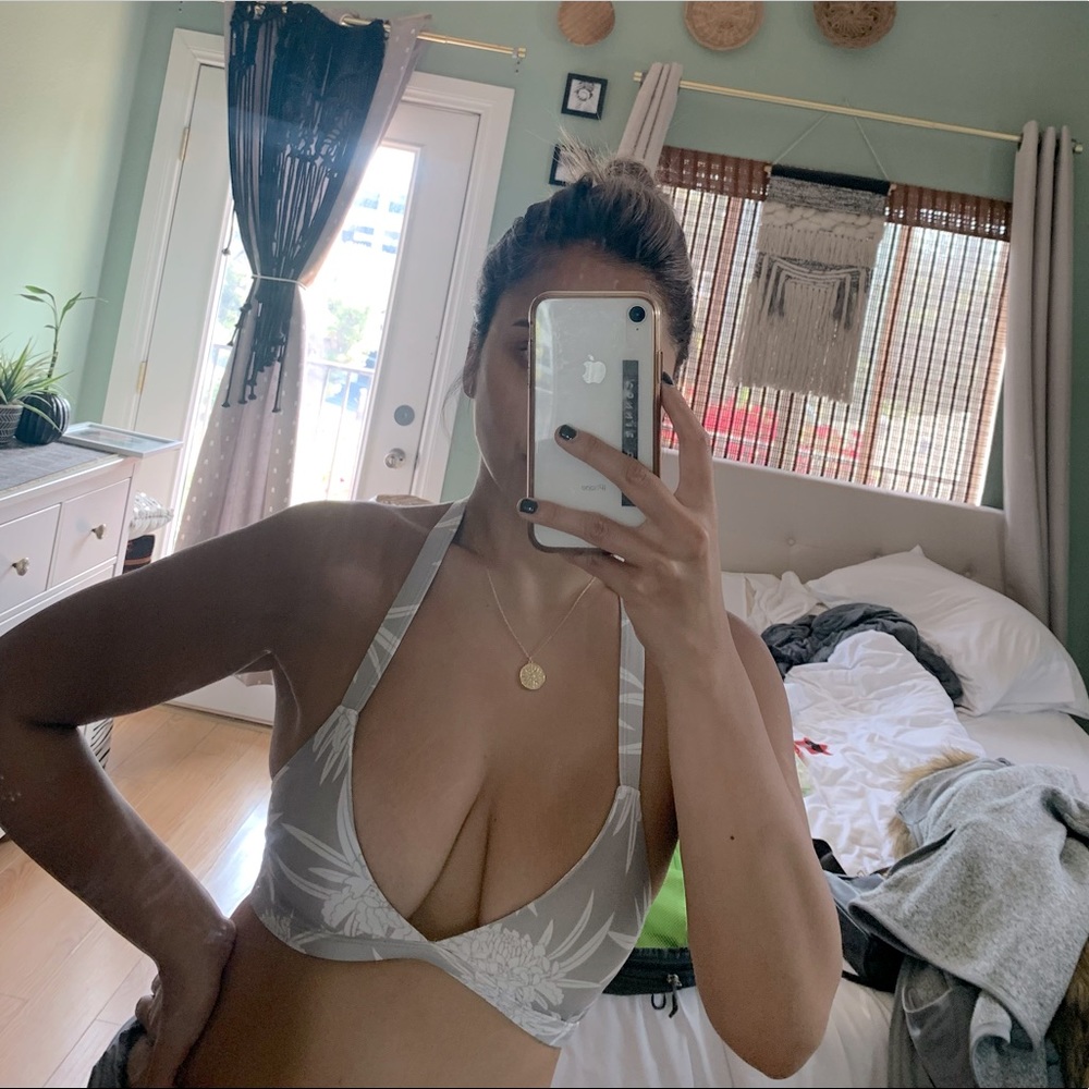 MIKOH Triangle Bikini Top